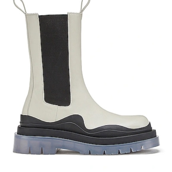 BOTTEGA VENETA Tire Boots - Picture 1 of 9